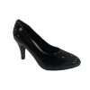 zapato negro de tacon